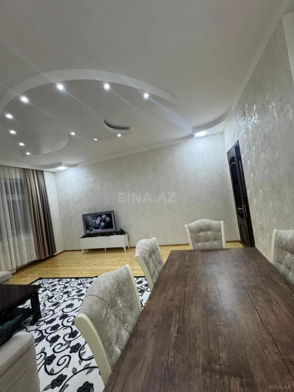 Satılır 2 otaqlı mənzil 86 m²