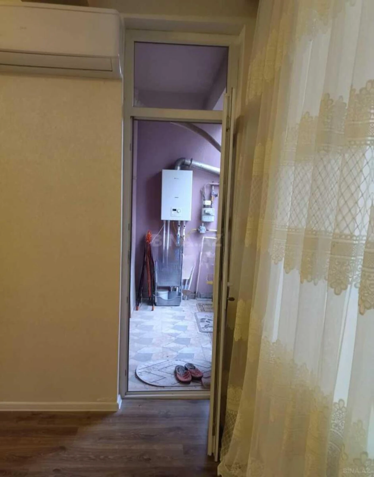 Kirayə verilir 2 otaqlı mənzil 55 m²