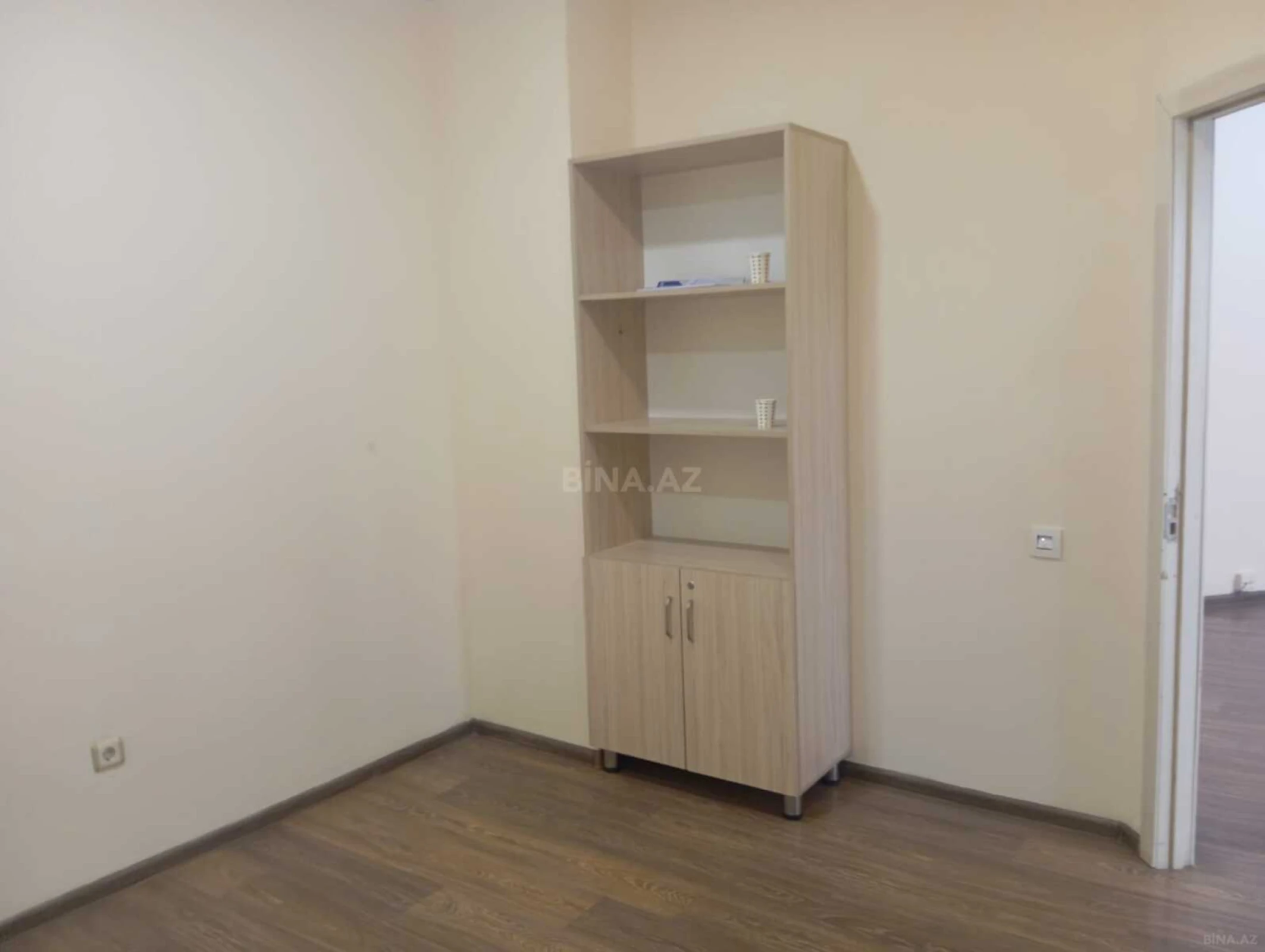 Kirayə verilir obyekt 120 m²