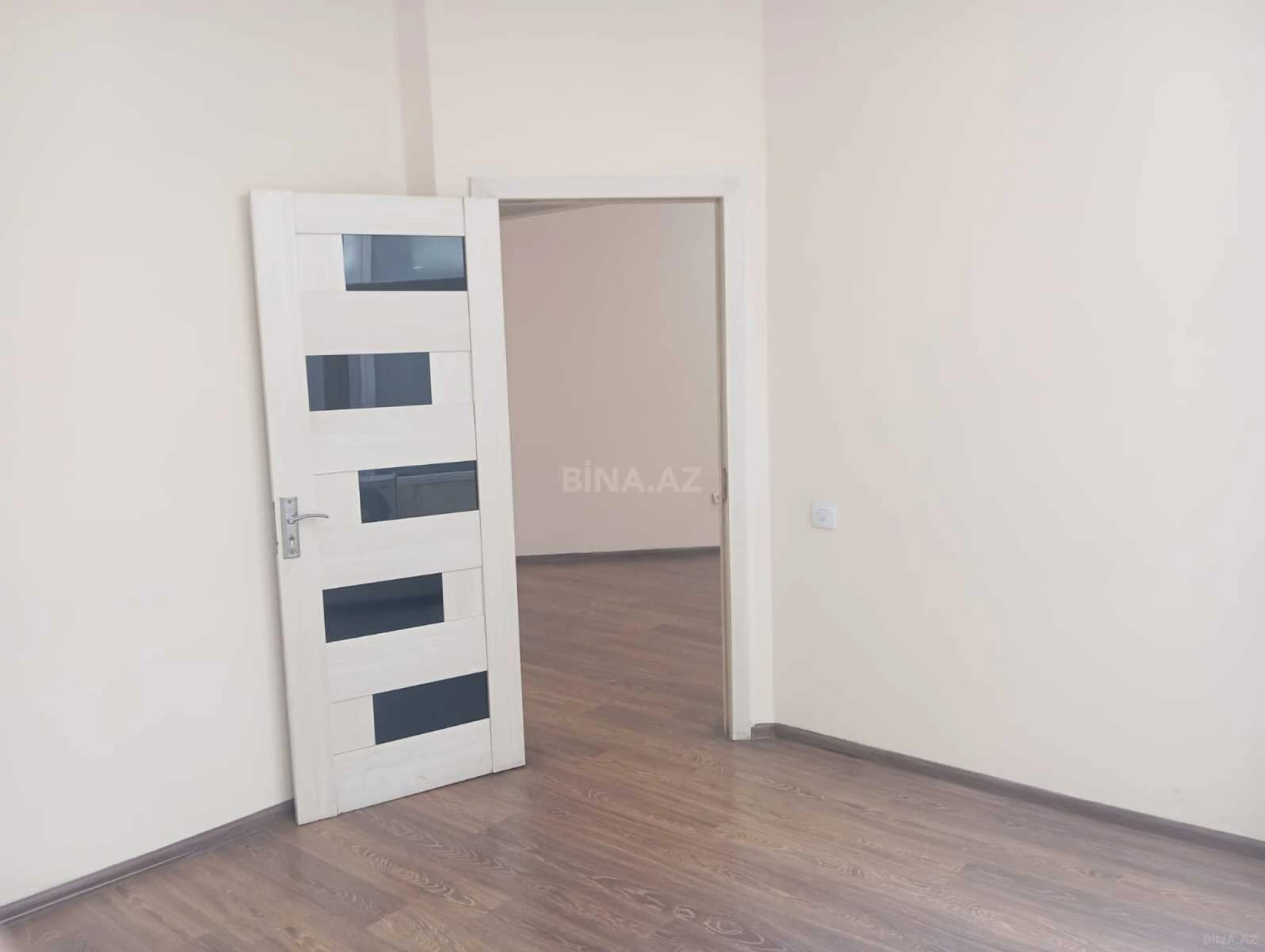 Kirayə verilir obyekt 120 m²