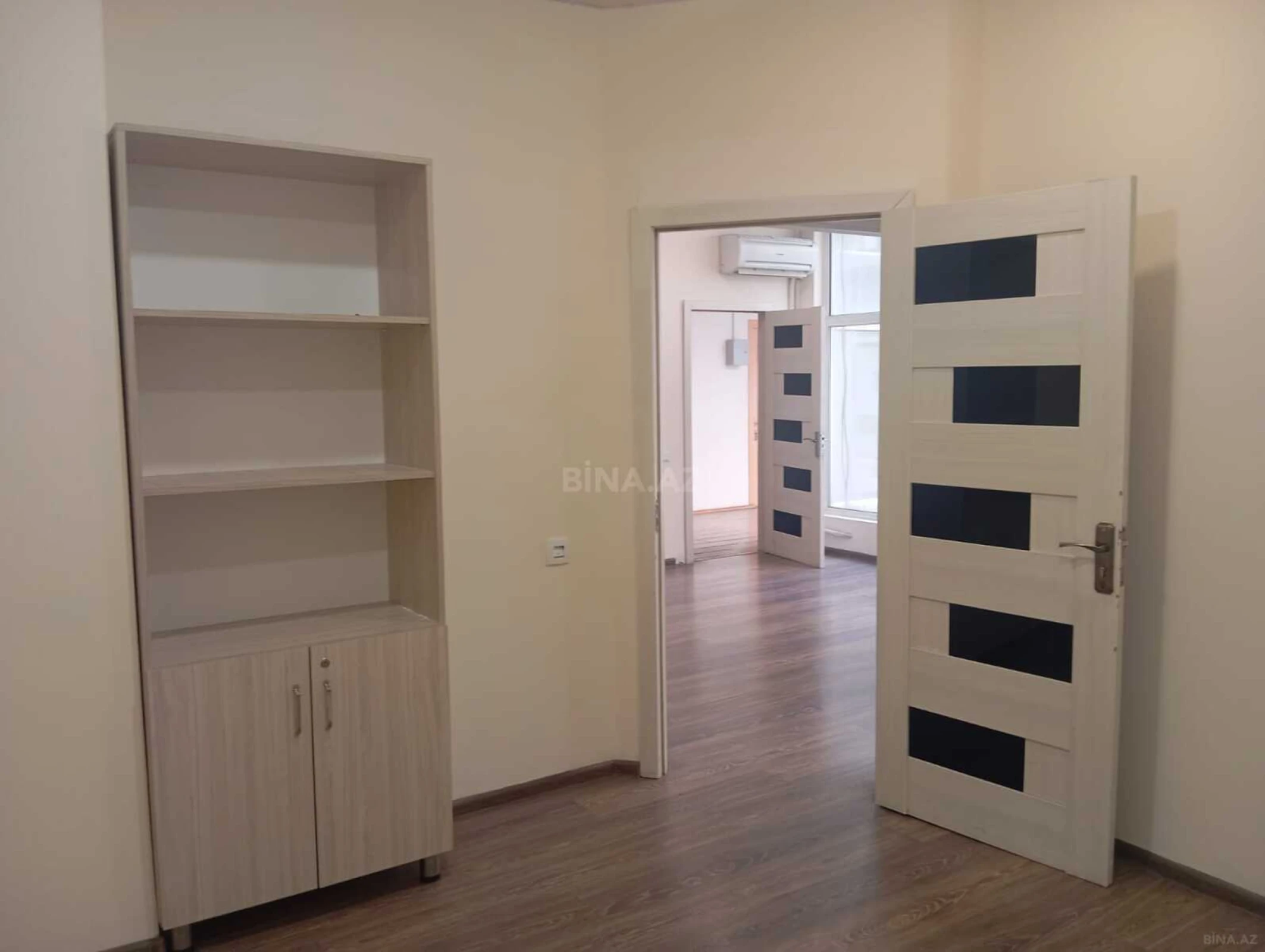 Kirayə verilir obyekt 120 m²