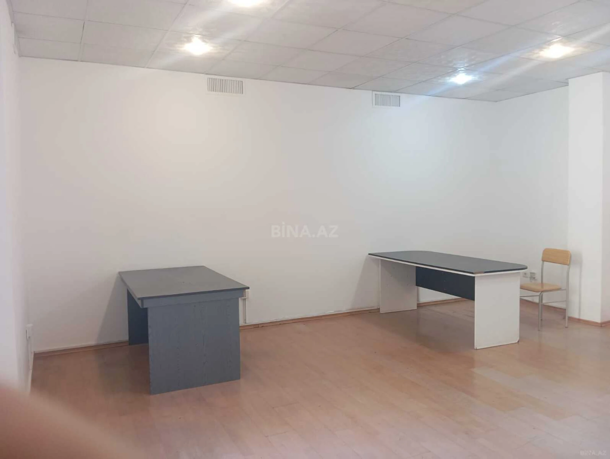 Kirayə verilir obyekt 120 m²