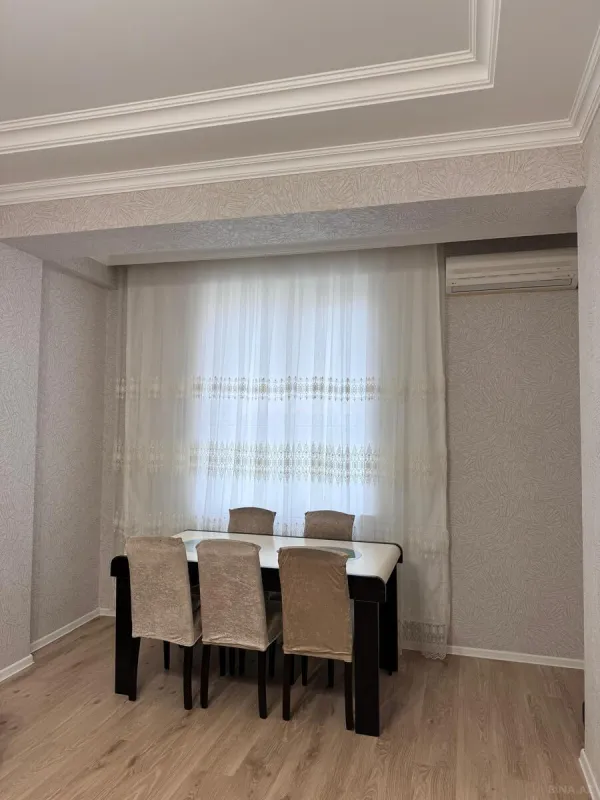 Kirayə verilir 2 otaqlı mənzil 58 m²