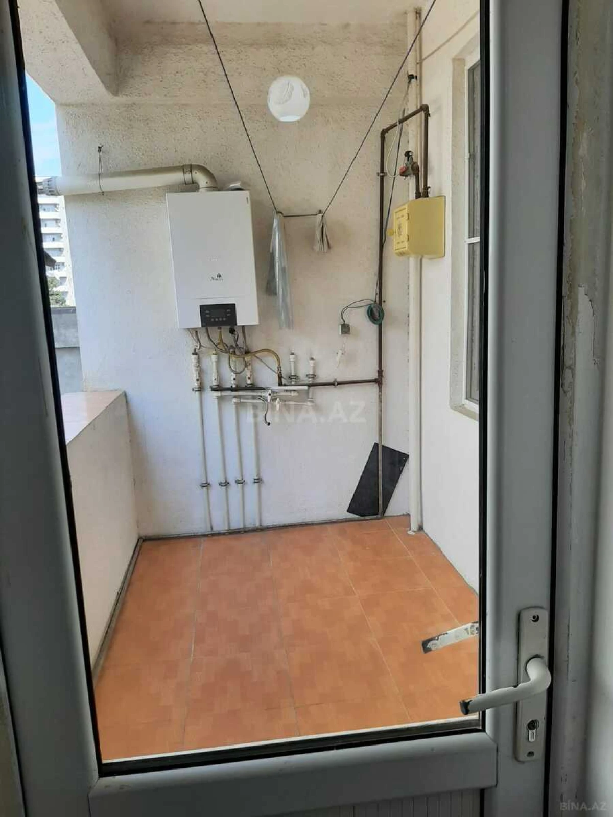 Satılır 3 otaqlı mənzil 65 m²