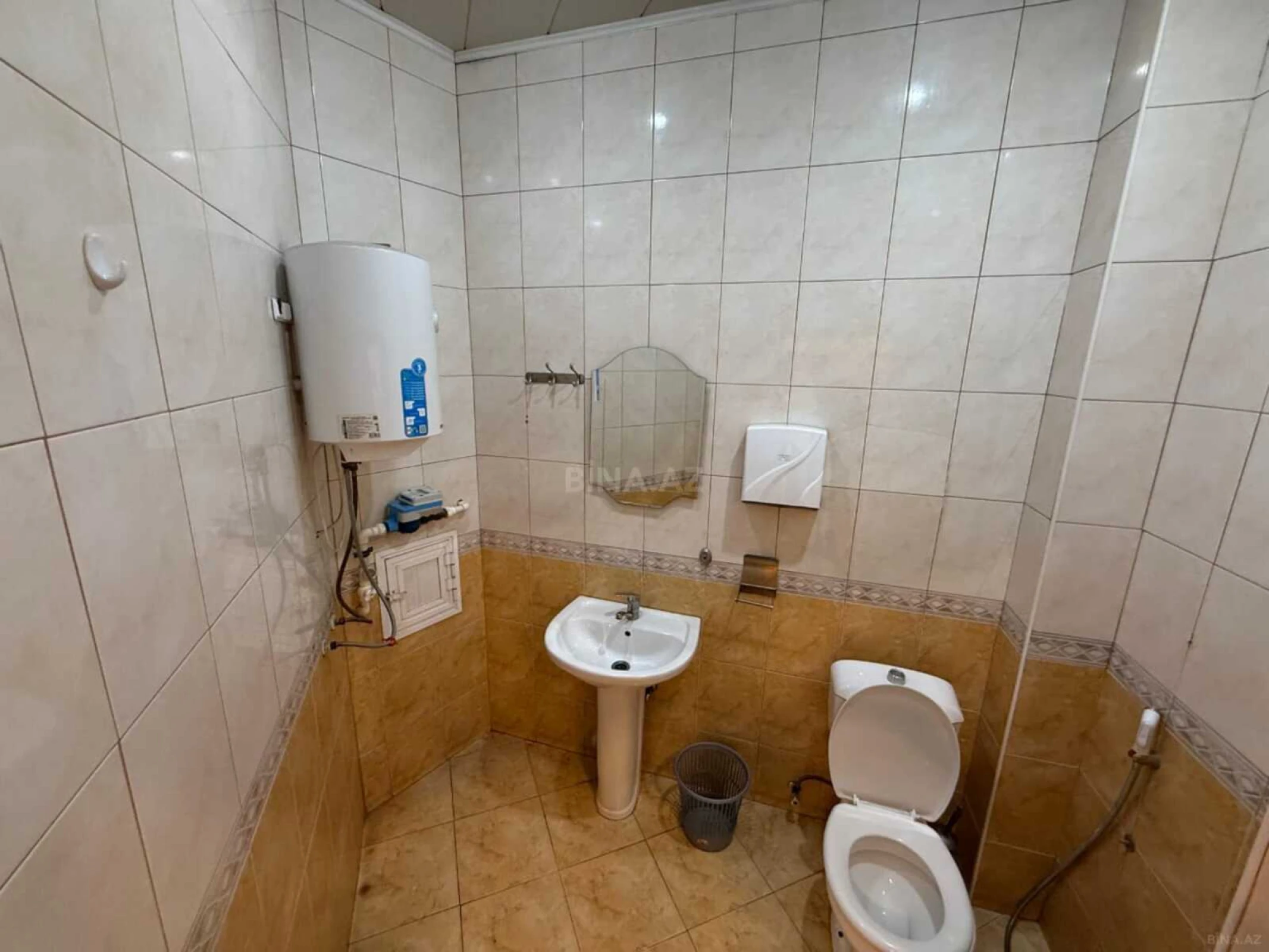 Kirayə verilir 6 otaqlı ofis 225 m²