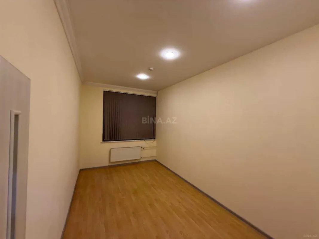 Kirayə verilir 6 otaqlı ofis 225 m²