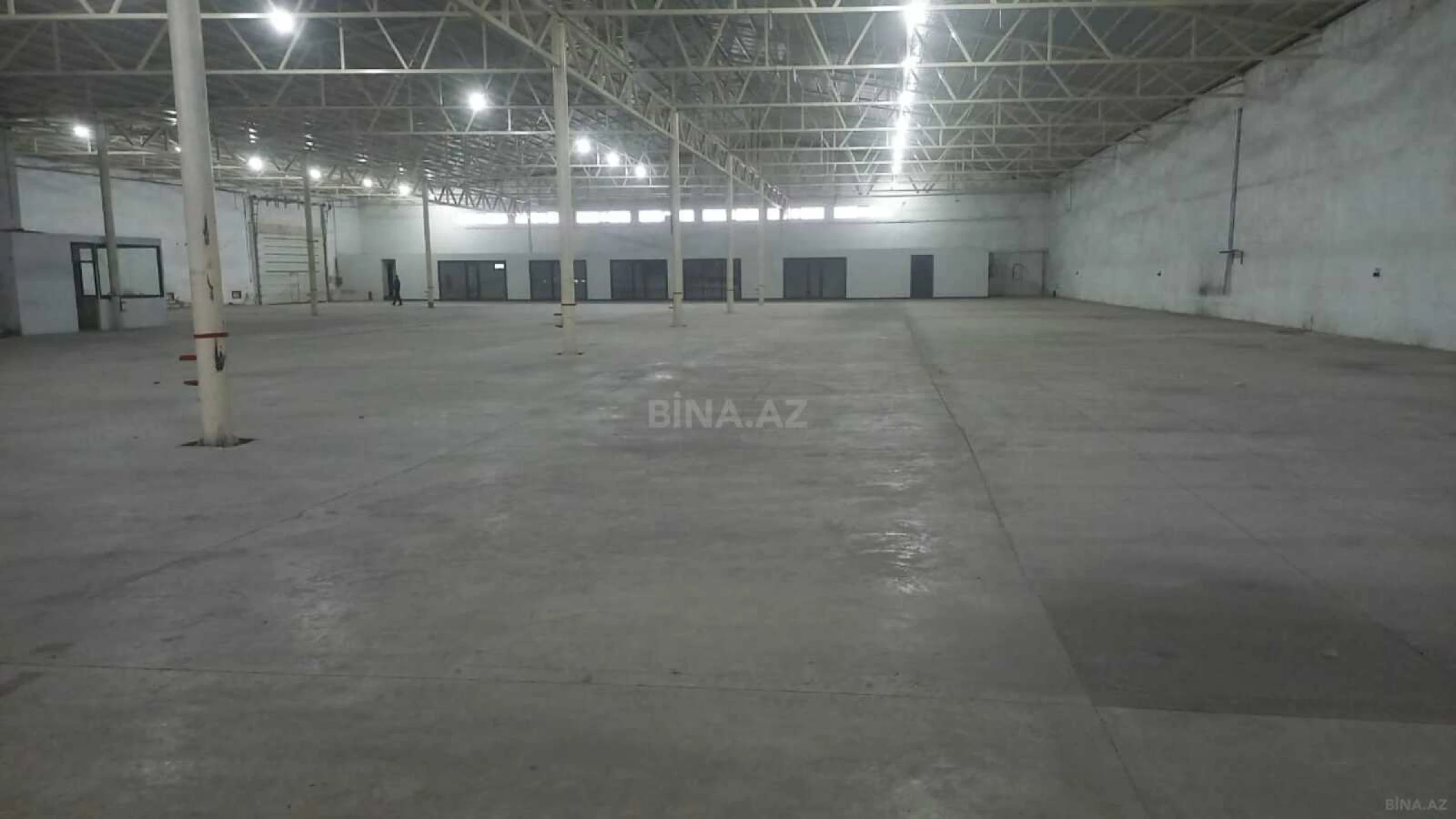 Kirayə verilir obyekt 3500 m²