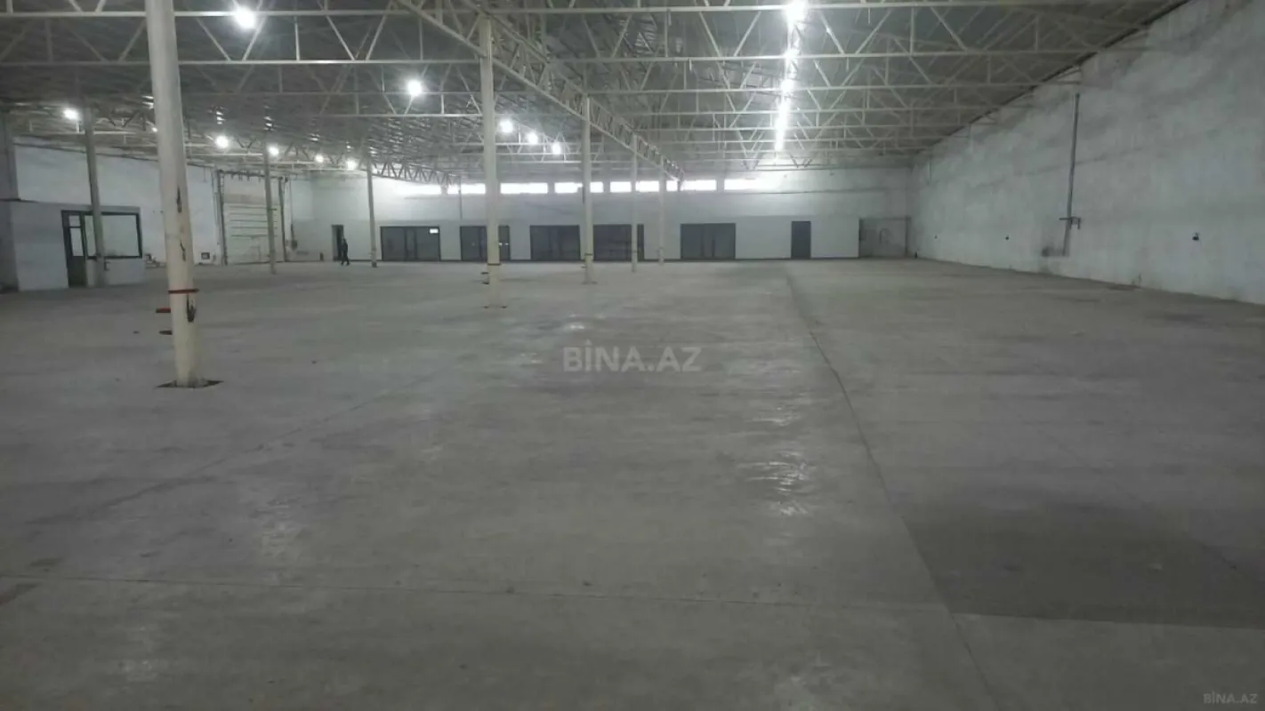 Kirayə verilir obyekt 3500 m²