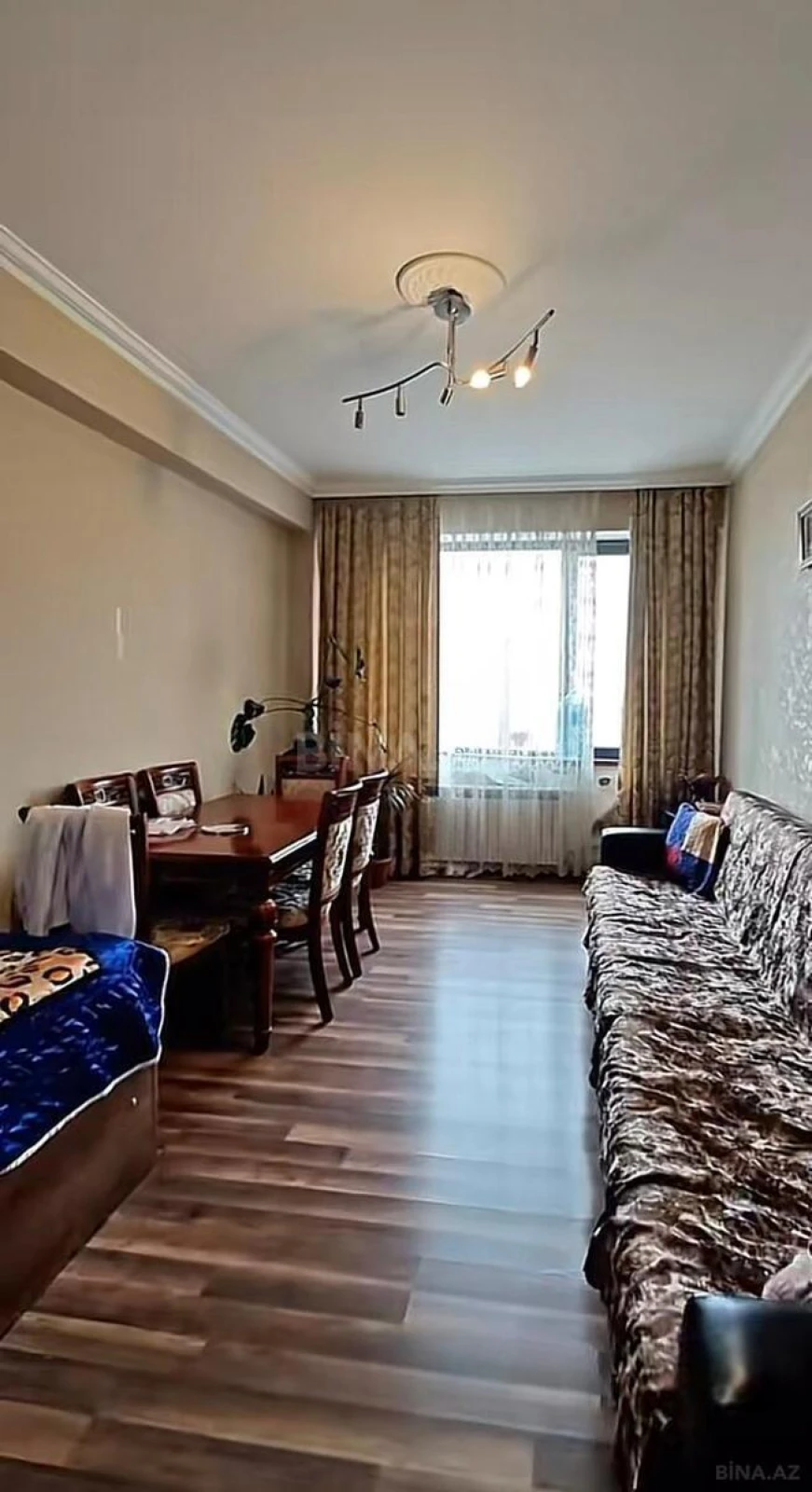 Satılır 3 otaqlı mənzil 106 m²