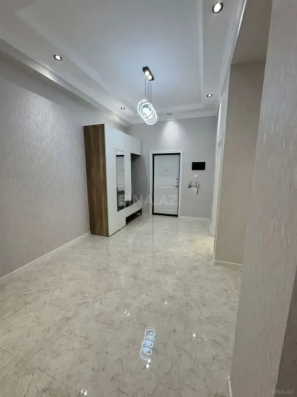 Kirayə verilir 3 otaqlı mənzil 3 m²