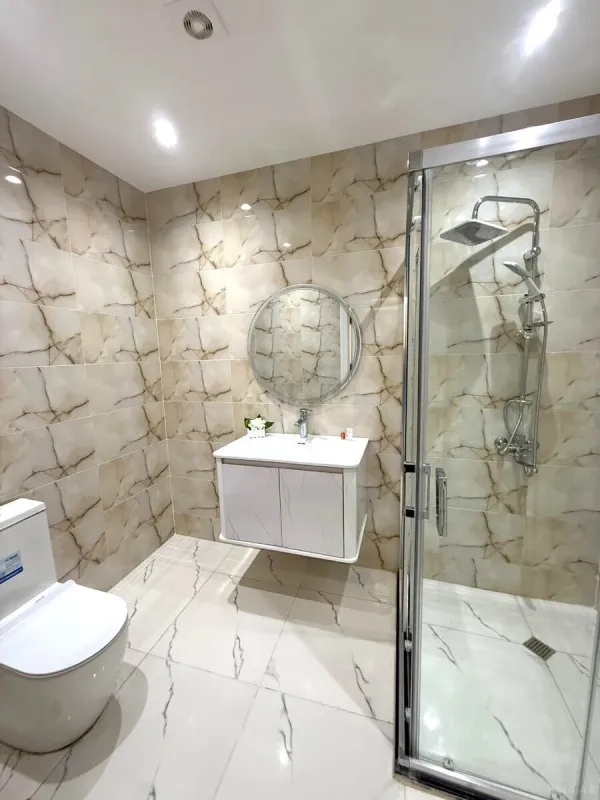Satılır 2 otaqlı mənzil 105 m²