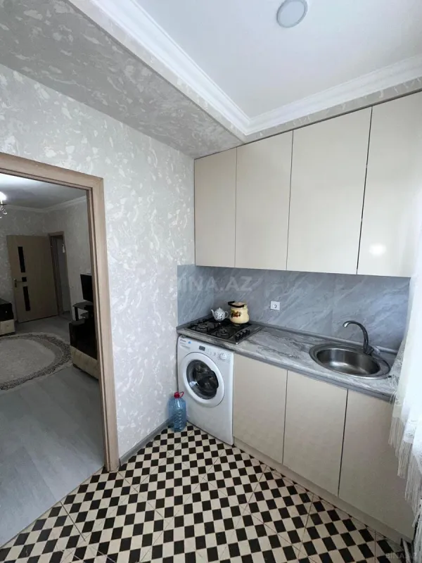 Kirayə verilir 2 otaqlı mənzil 50 m²