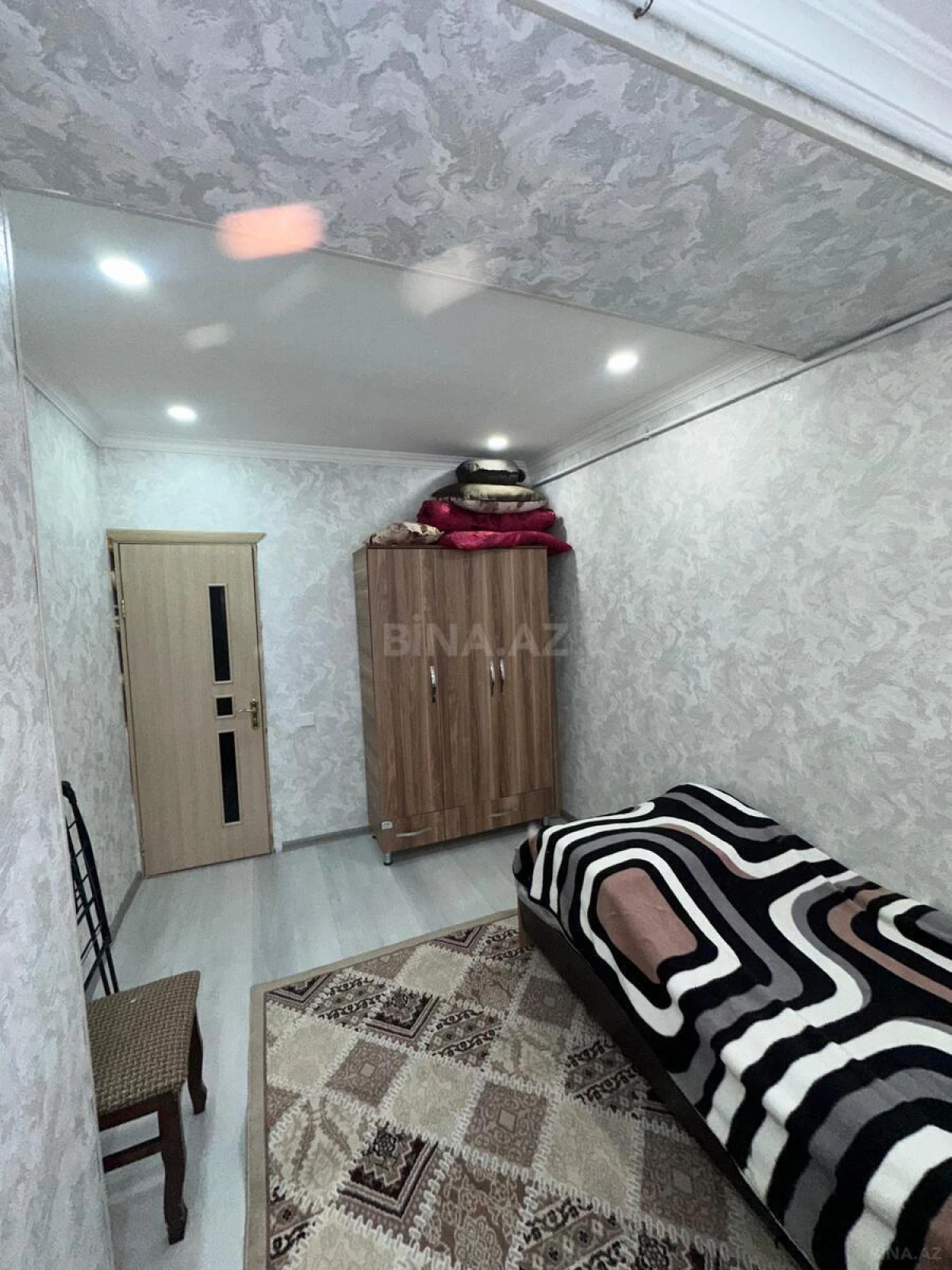 Kirayə verilir 2 otaqlı mənzil 50 m²