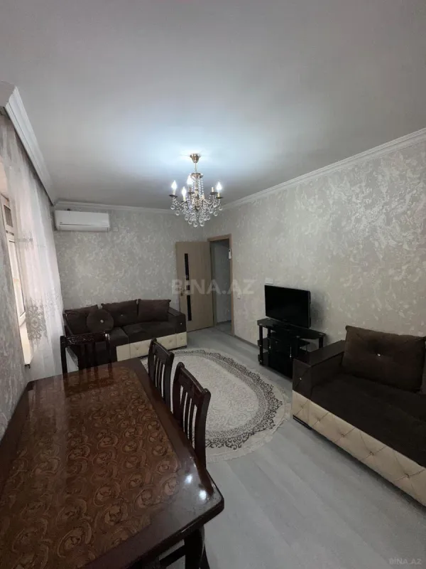 Kirayə verilir 2 otaqlı mənzil 50 m²