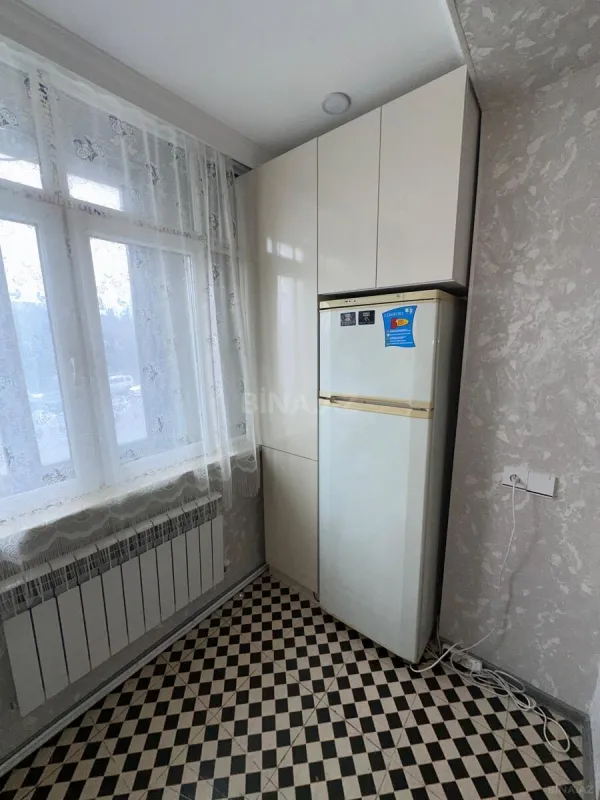 Kirayə verilir 2 otaqlı mənzil 50 m²