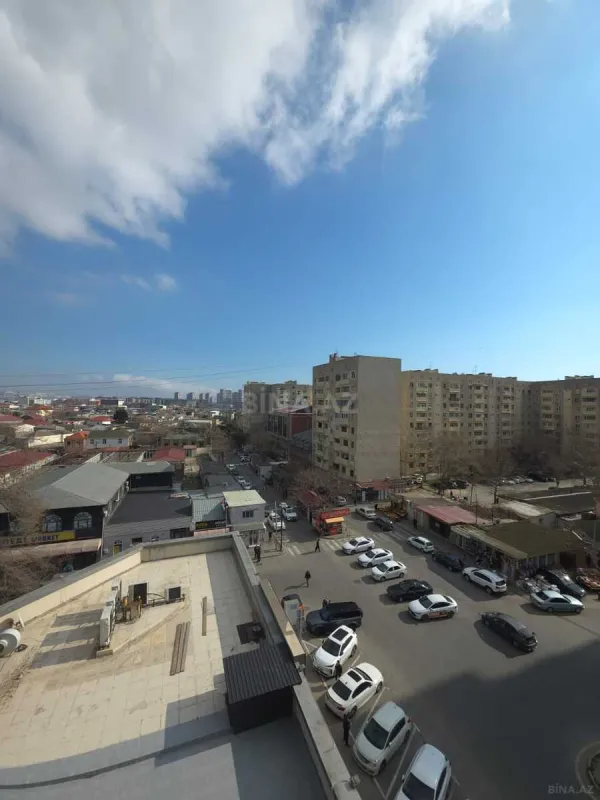 Satılır 3 otaqlı mənzil 137 m²