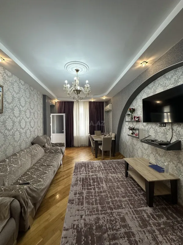 Satılır 2 otaqlı mənzil 55 m²
