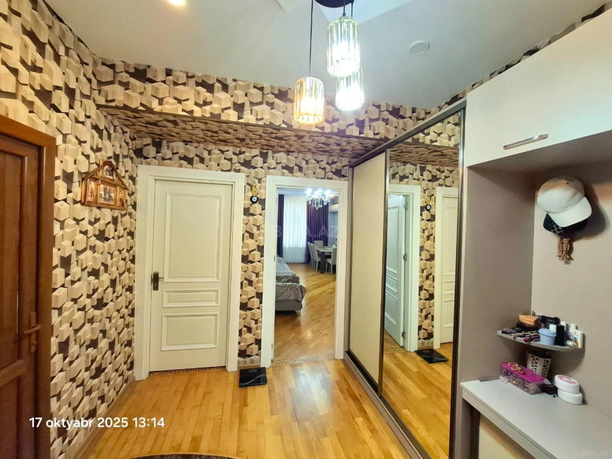 Satılır 2 otaqlı mənzil 55 m²