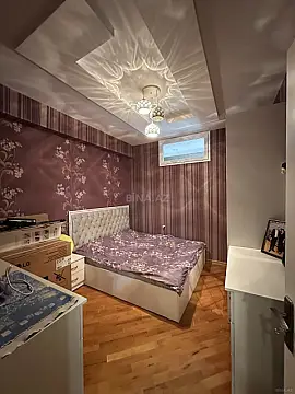 Satılır 2 otaqlı mənzil 55 m²