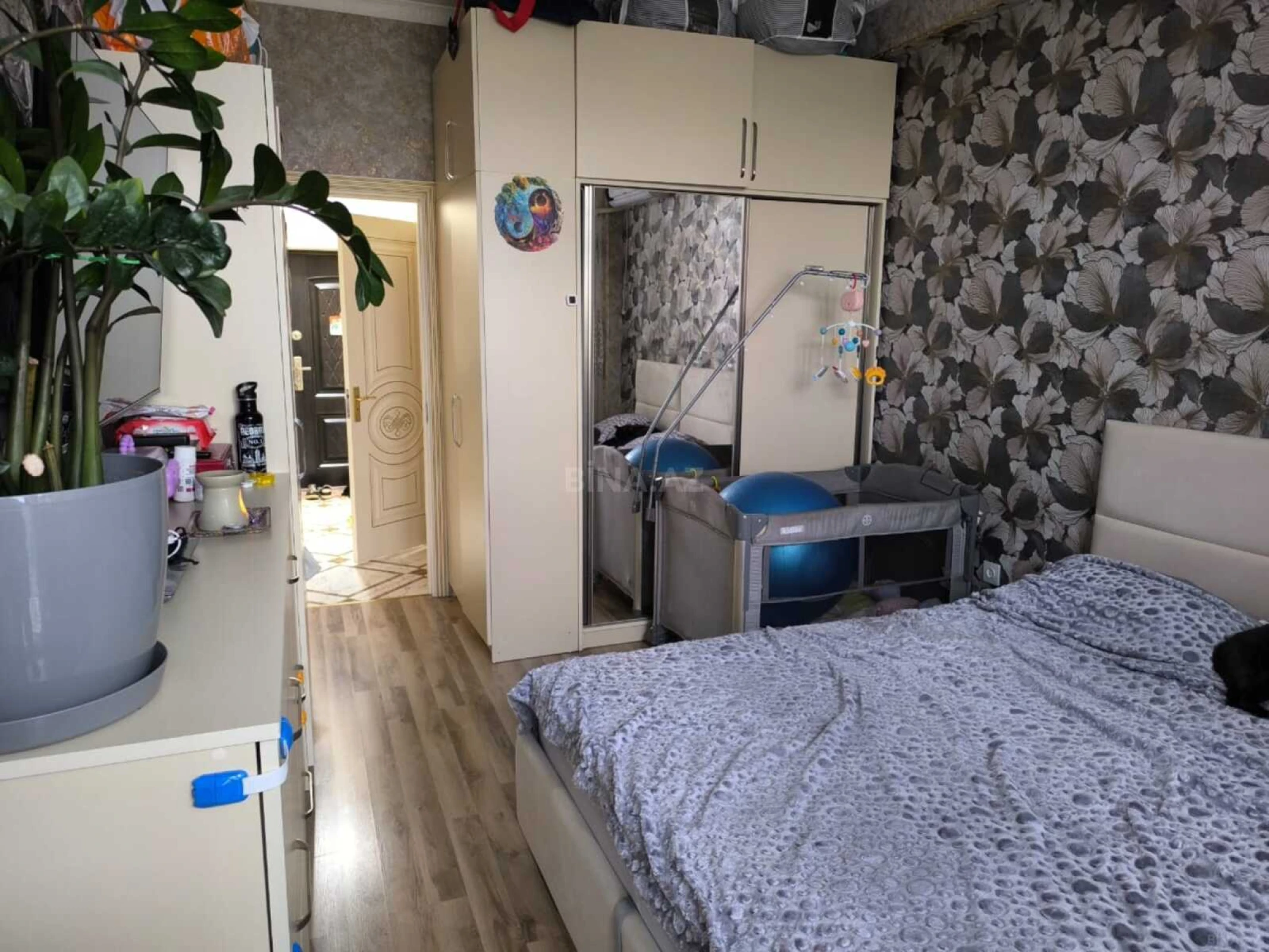 Satılır 2 otaqlı mənzil 65 m²