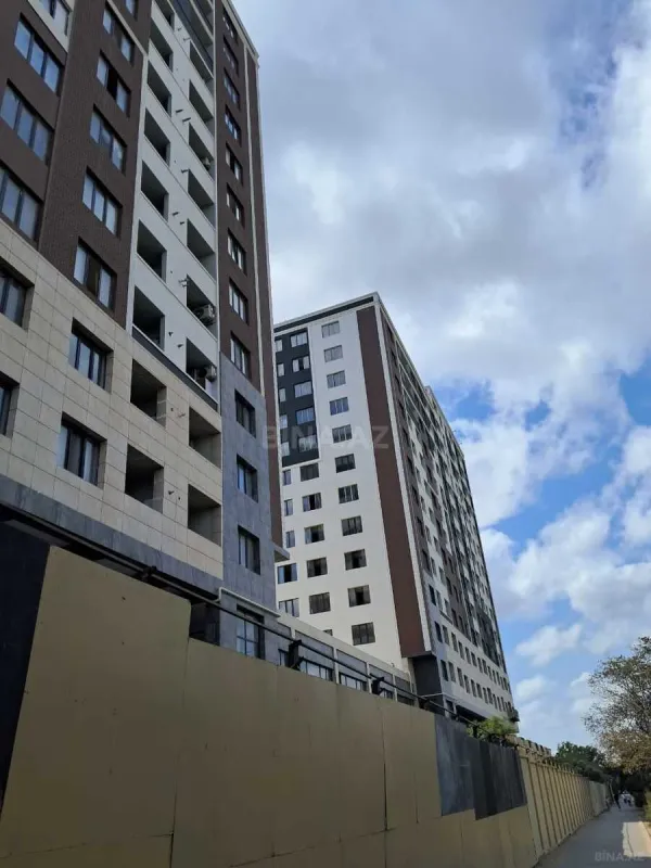Satılır 3 otaqlı mənzil 87 m²