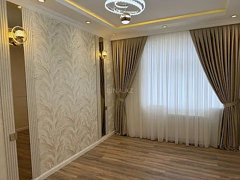 Satılır 3 otaqlı mənzil 90 m²