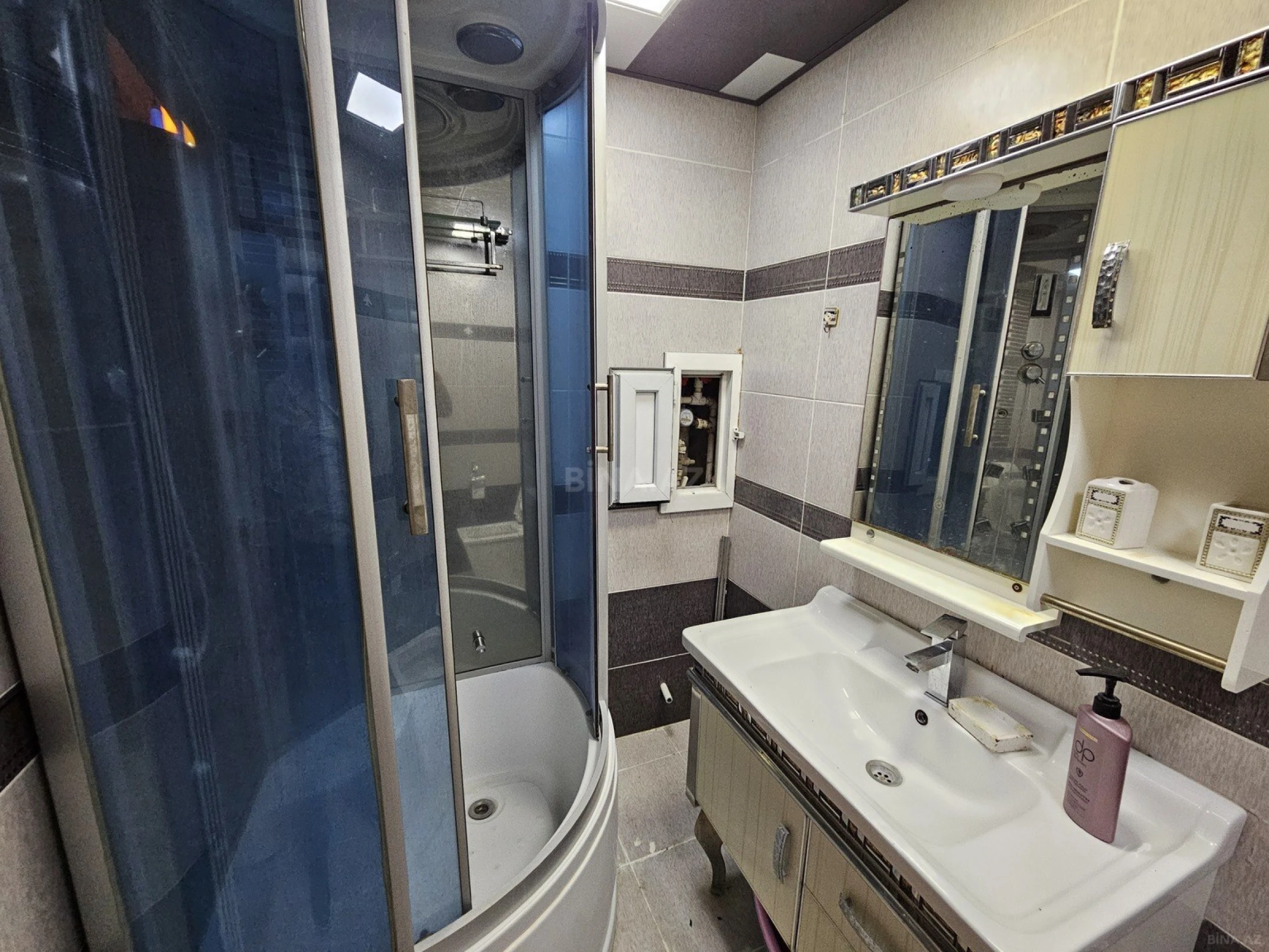 Satılır 3 otaqlı mənzil 101 m²