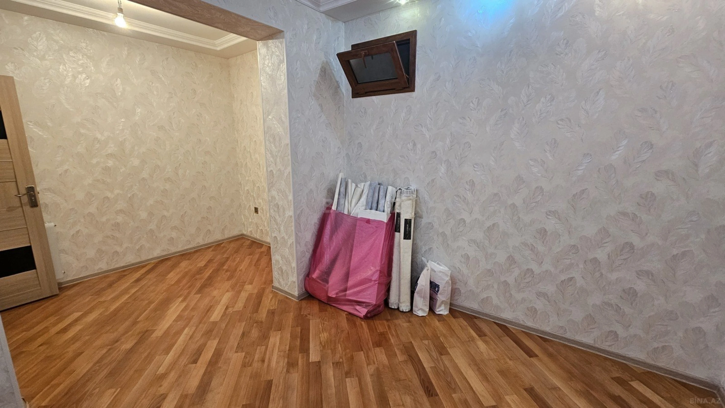 Satılır 3 otaqlı mənzil 101 m²