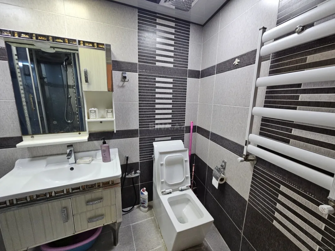 Satılır 3 otaqlı mənzil 101 m²