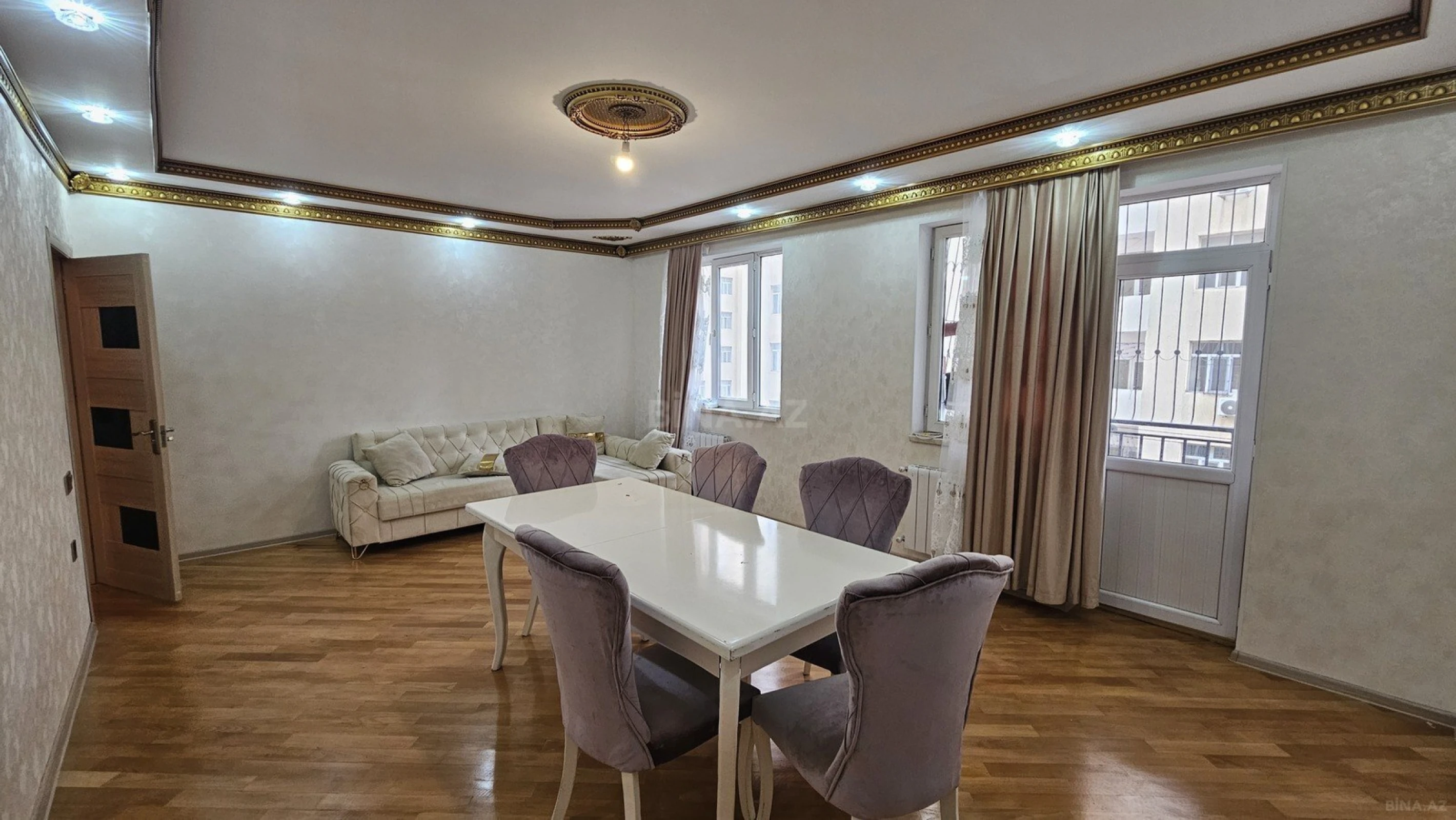 Satılır 3 otaqlı mənzil 101 m²