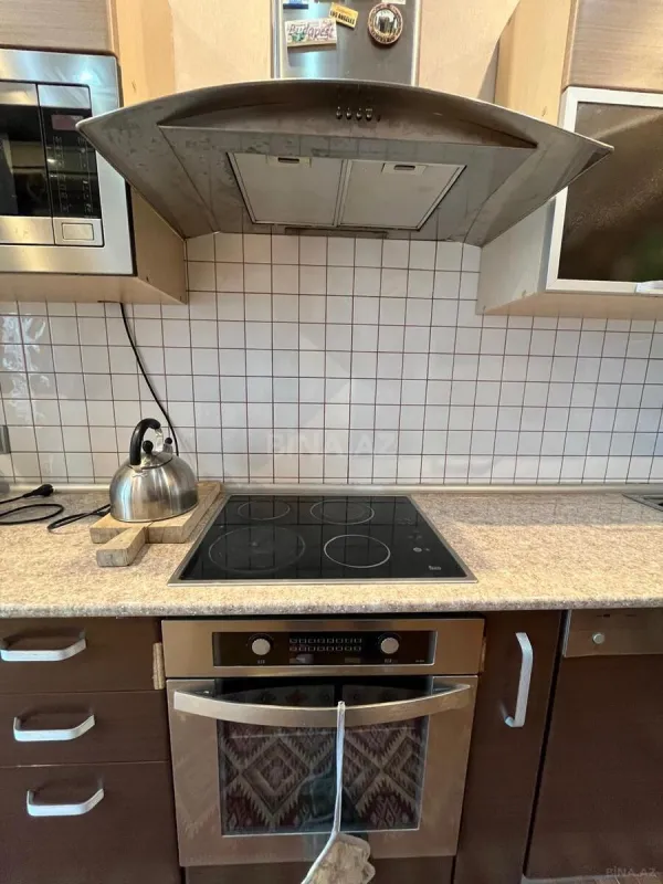 Kirayə verilir 3 otaqlı mənzil 120 m²