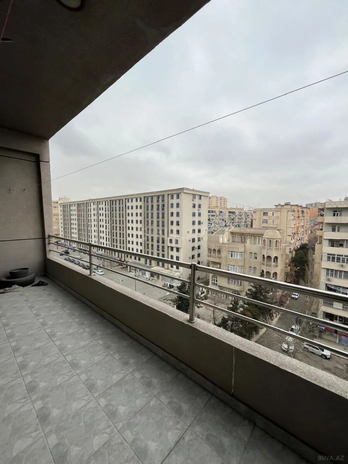 Kirayə verilir 3 otaqlı mənzil 120 m²
