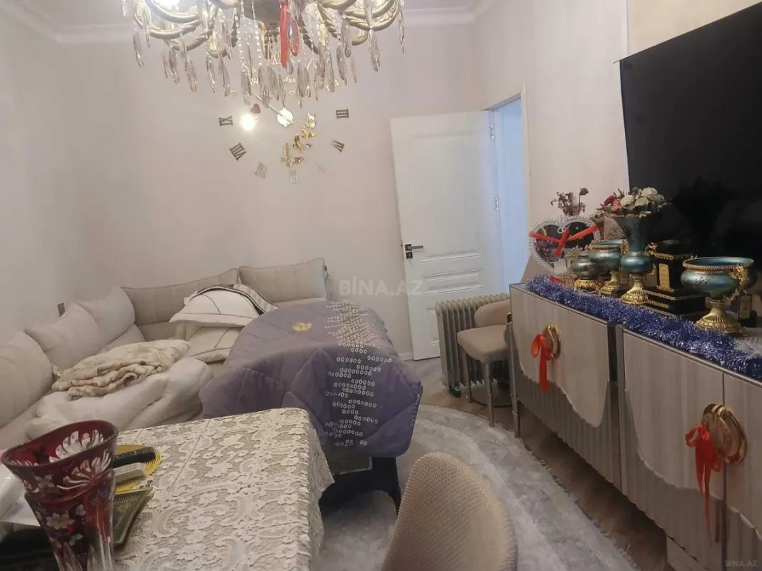 Satılır 2 otaqlı mənzil 45 m²