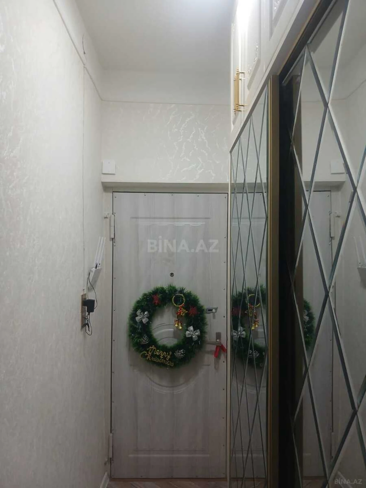 Satılır 2 otaqlı mənzil 45 m²