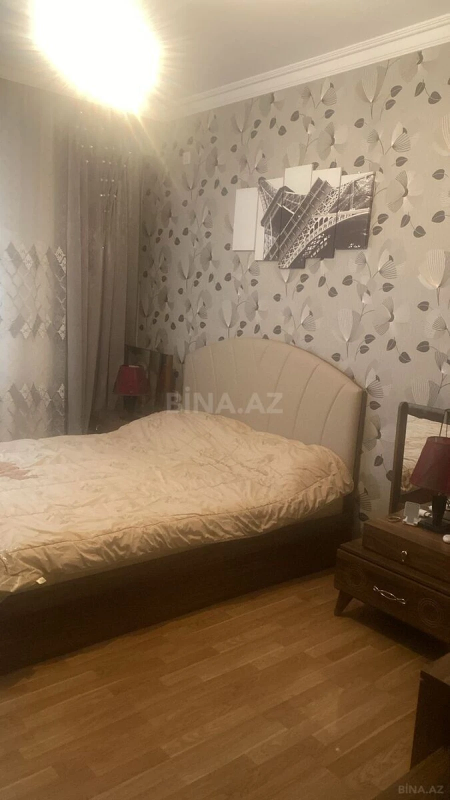 Satılır 2 otaqlı mənzil 101 m²