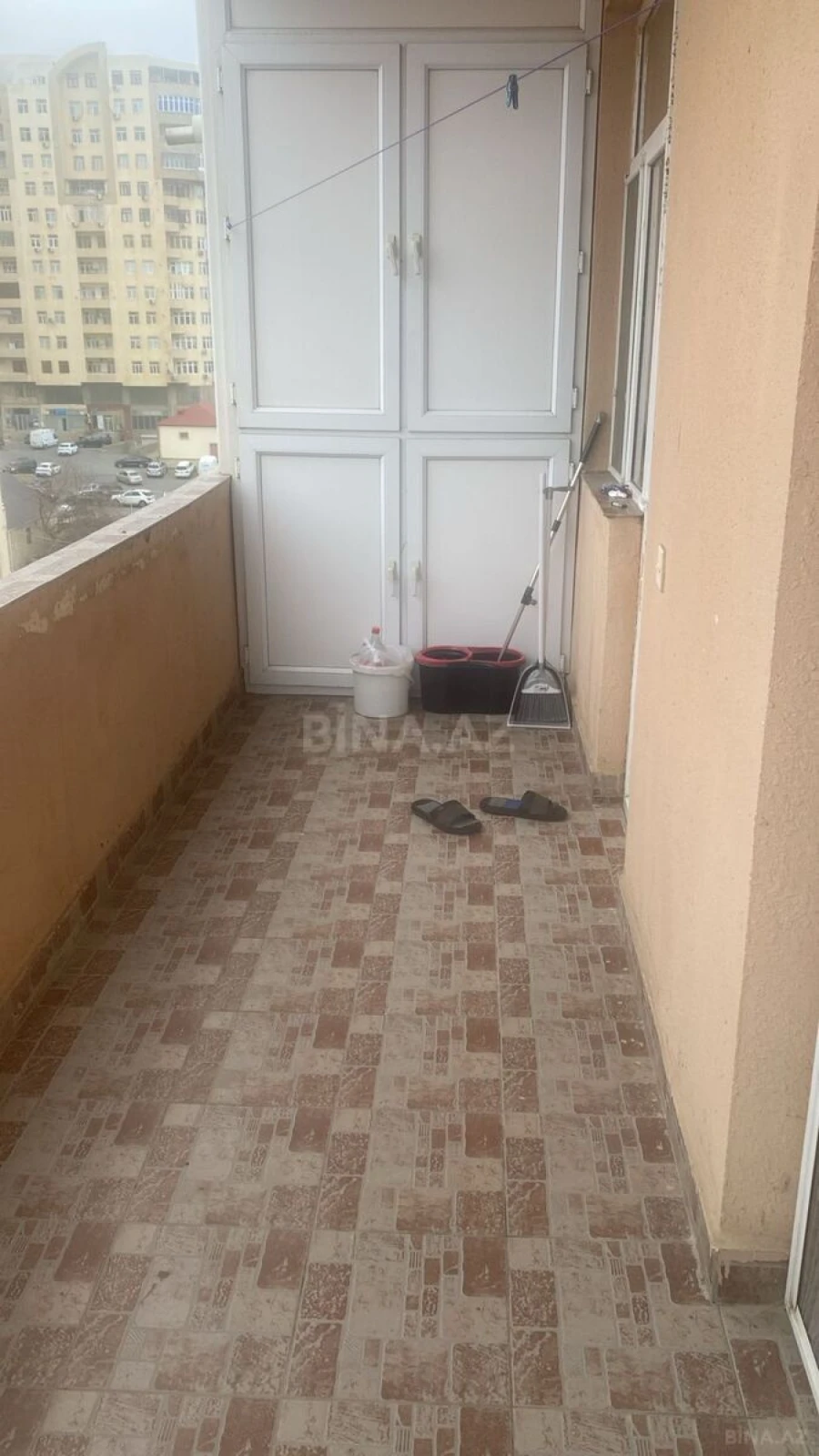 Satılır 2 otaqlı mənzil 101 m²