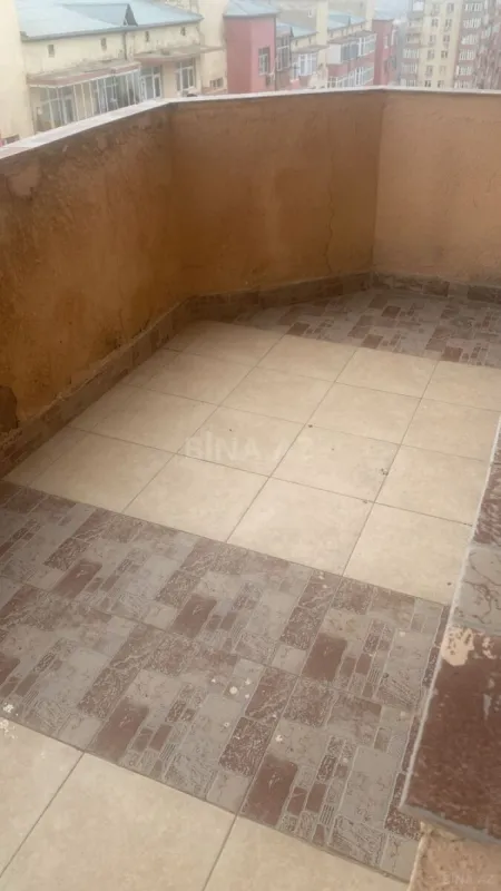 Satılır 2 otaqlı mənzil 101 m²