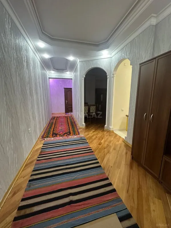 Kirayə verilir 3 otaqlı mənzil 135 m²