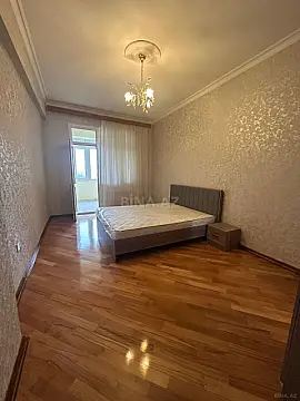 Kirayə verilir 3 otaqlı mənzil 135 m²