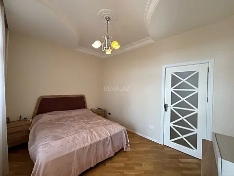 Satılır 3 otaqlı mənzil 117 m²