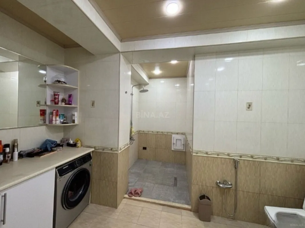 Satılır 3 otaqlı mənzil 117 m²