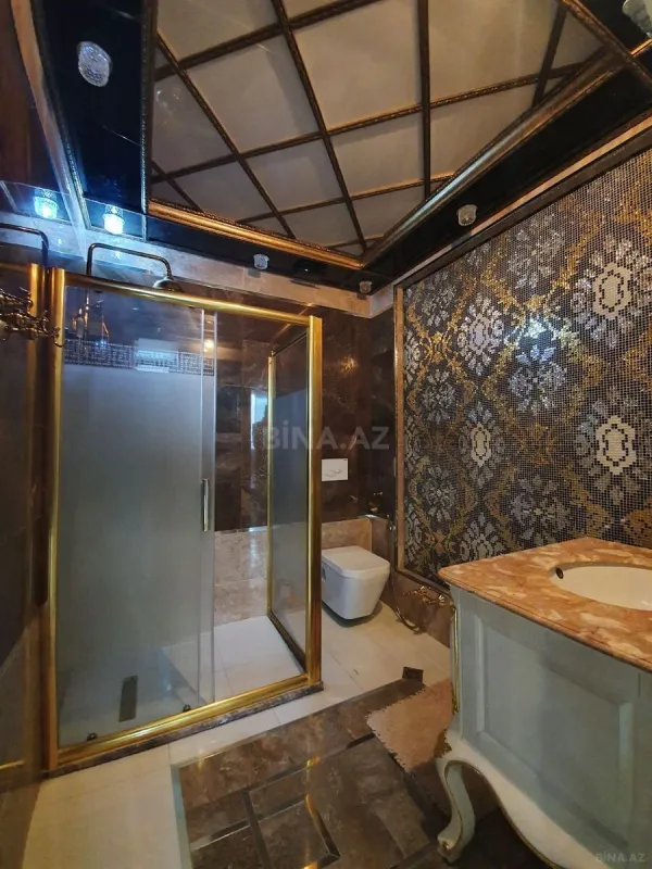 Kirayə verilir 6 otaqlı mənzil 400 m²