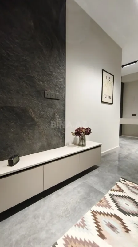 Satılır 3 otaqlı mənzil 74 m²