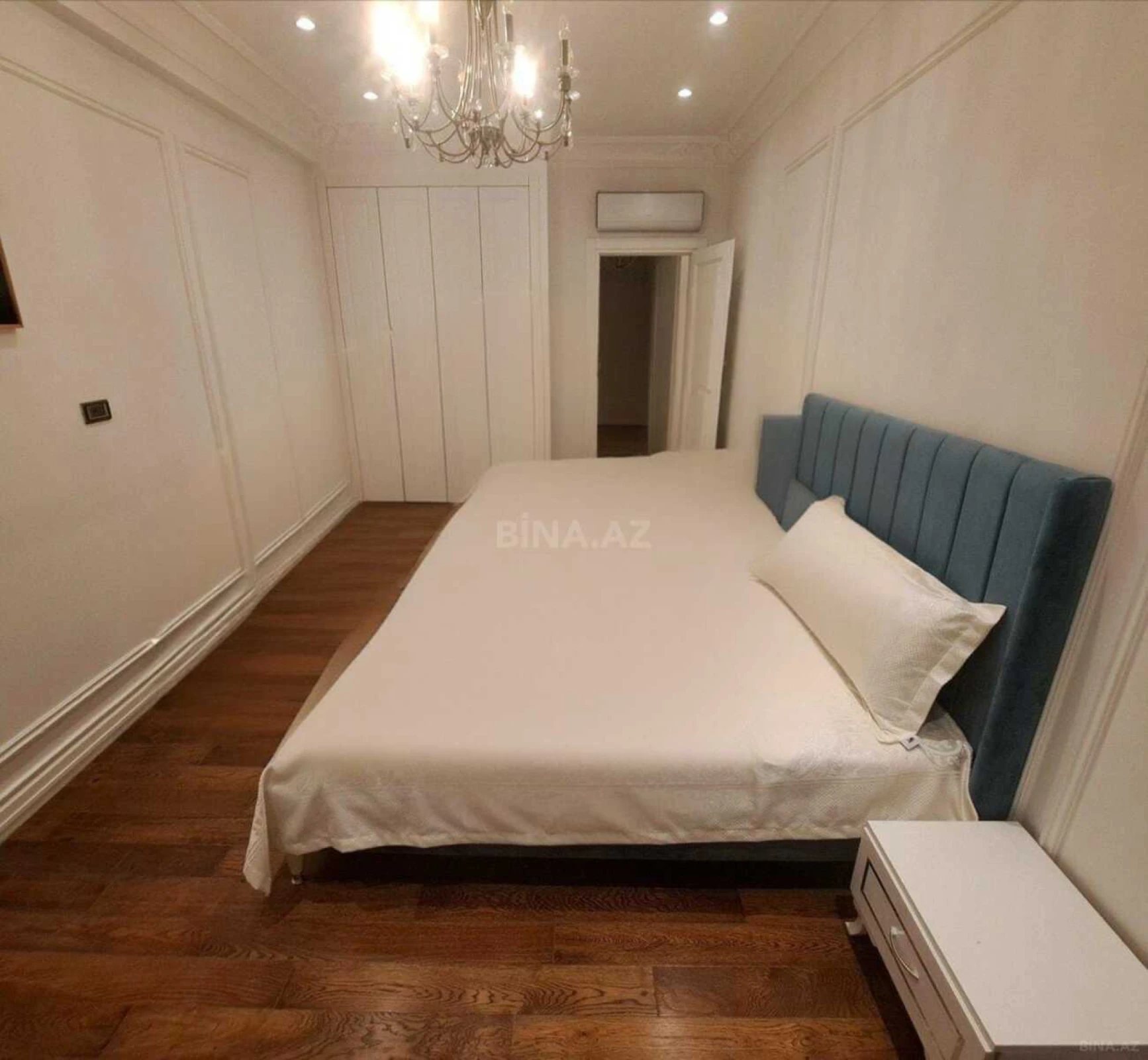 Kirayə verilir 3 otaqlı mənzil 125 m²