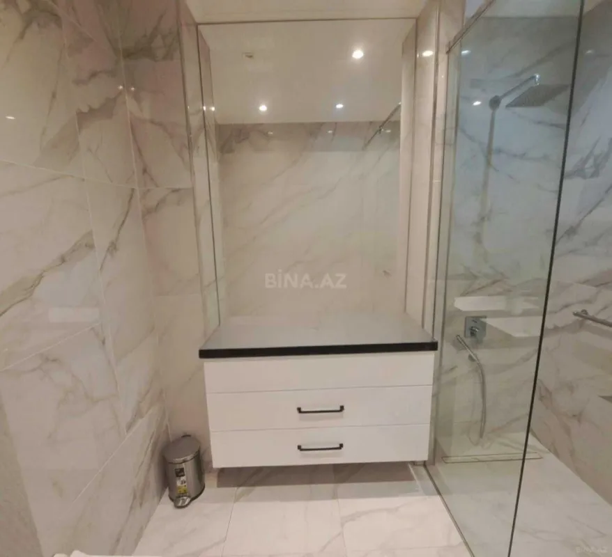 Kirayə verilir 3 otaqlı mənzil 125 m²