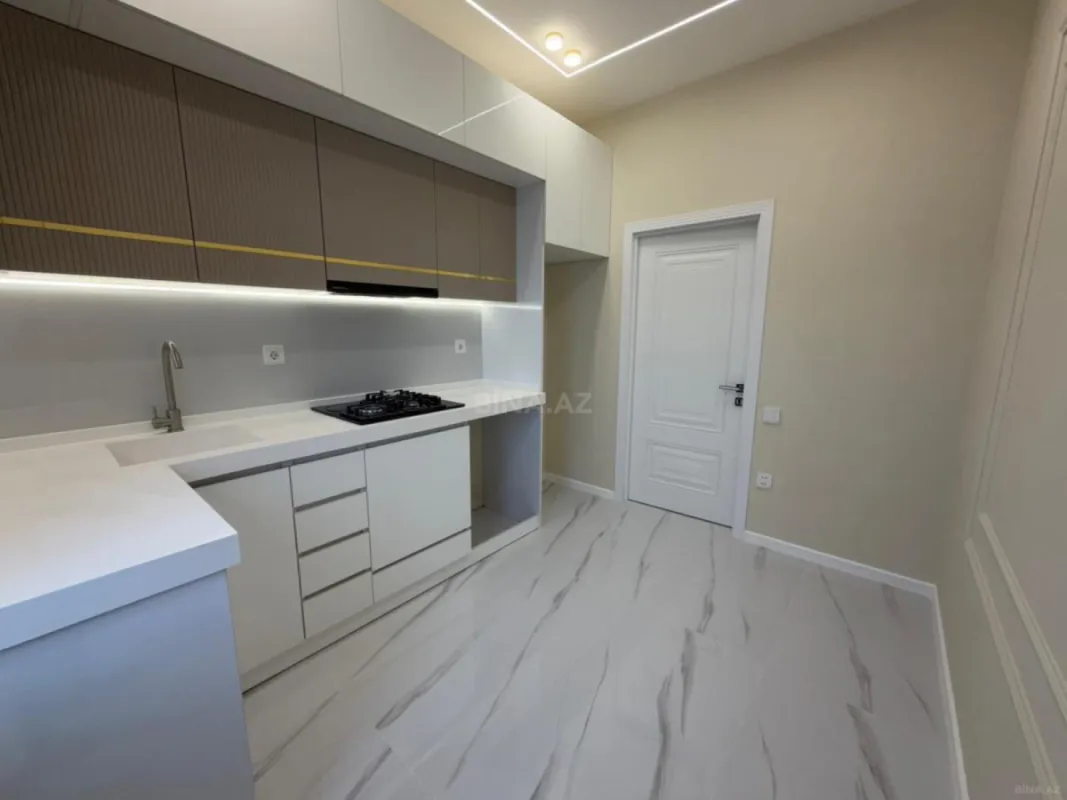 Satılır 2 otaqlı mənzil 70 m²