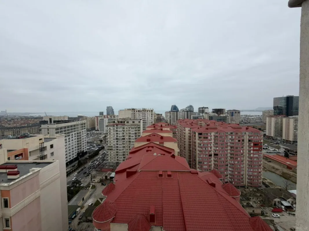 Satılır 2 otaqlı mənzil 70 m²