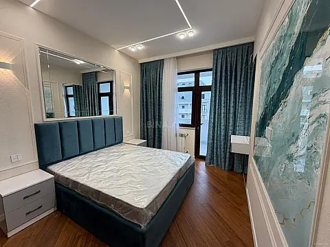 Satılır 2 otaqlı mənzil 70 m²