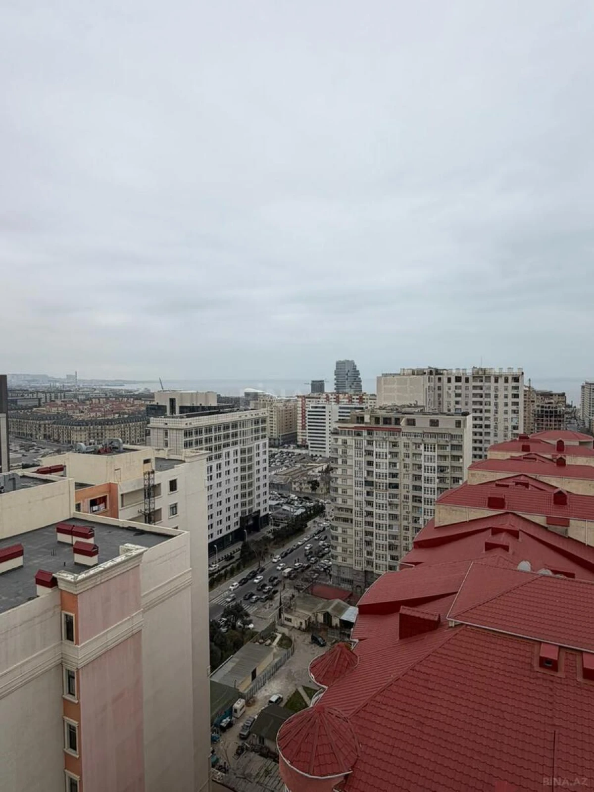 Satılır 2 otaqlı mənzil 70 m²