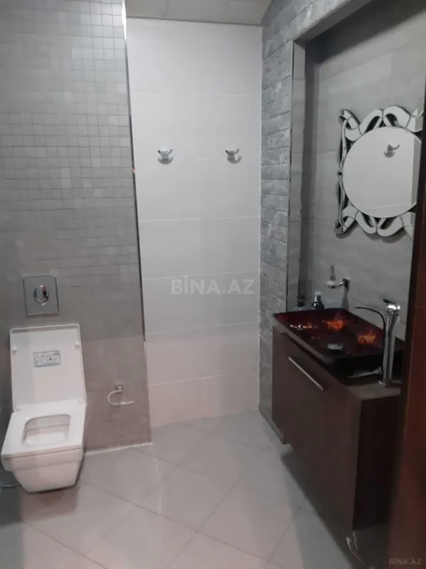 Satılır obyekt 1350 m²